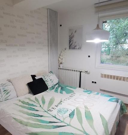 Sleep And Drive Suites Sarajevo Ngoại thất bức ảnh
