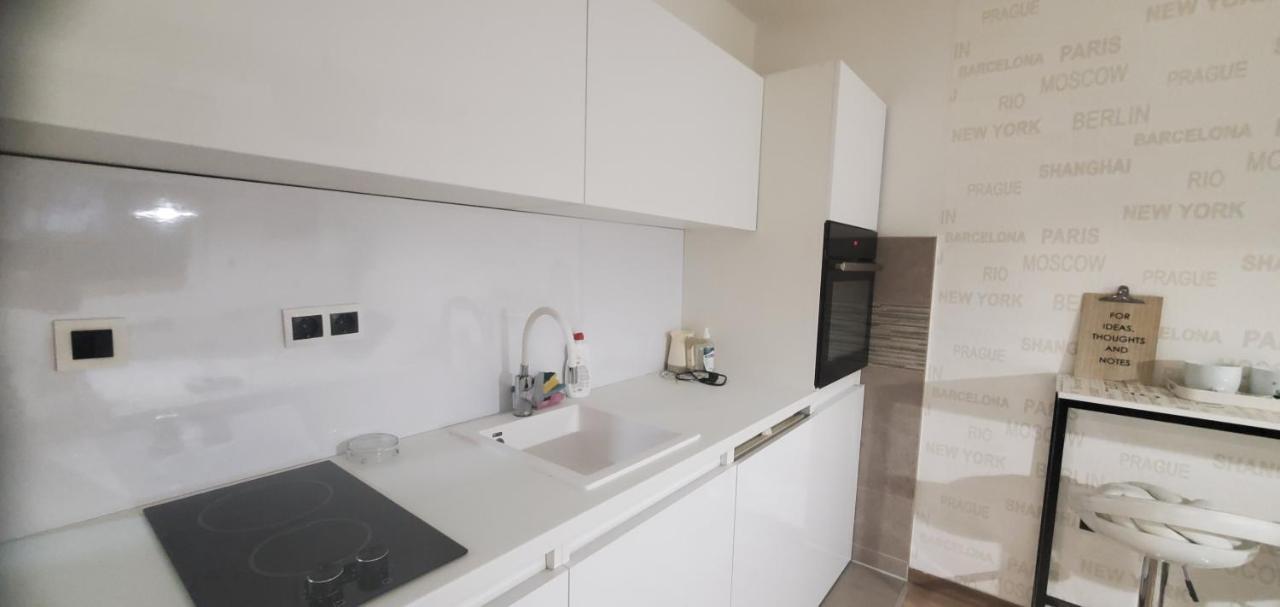 Sleep And Drive Suites Sarajevo Ngoại thất bức ảnh